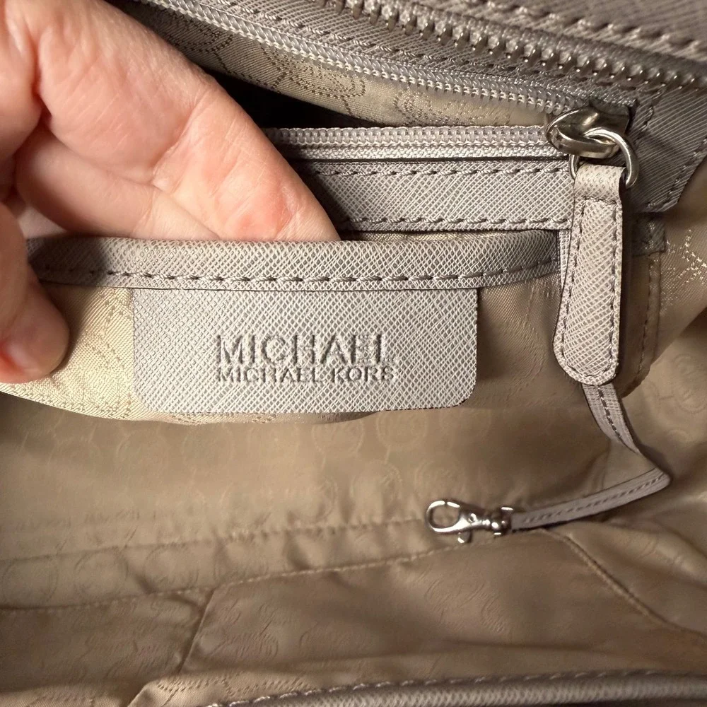 Michael Kors Selma Satchel Women Grey Saffiano Leather Professional Chic Large‎
